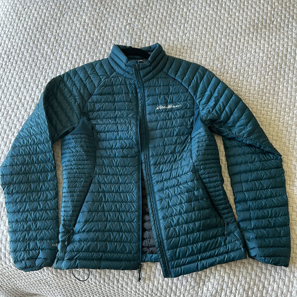 Women’s Eddie Bauer down jacket